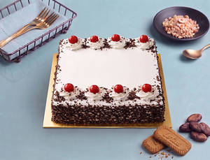 Black Forest Square Cake