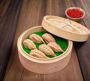 Pahadi Chicken Steam Momo