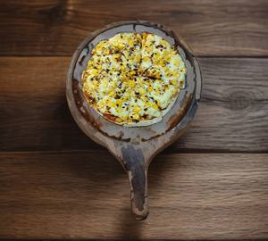Corn cheese pizza