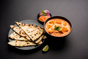 Butter Paneer Masala With Butter Naan