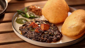 Chana Pindi Bhatura