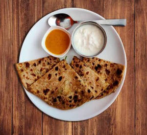 Pyaaz Paratha(2pc)