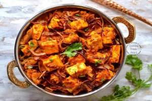 Paneer Do Pyaza (500ml)
