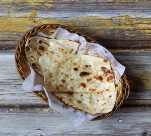 Butter Naan (1 Pc) (o)