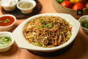 Hakka Chowmien