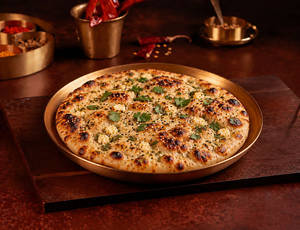 Paneer Kulcha (1 Pc)