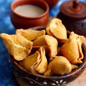 DAL SAMOSA 500GM