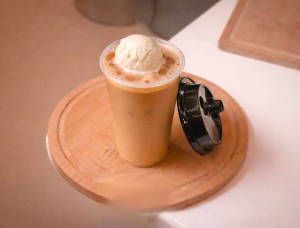 Cold Coffee with Vanilla Ice Cream [300 ml]