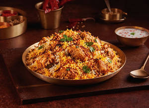 Chicken Laziz Dum Biryani