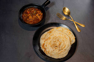 Chicken Manchurian With 2 Indian Breads