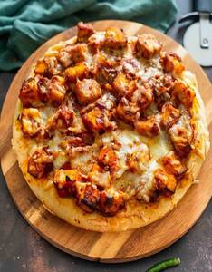 Tandoori Paneer Pizza