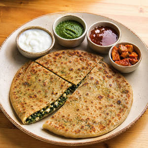 Stuffed Palak Paneer Paratha