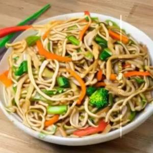 Veg Cashew Noodles