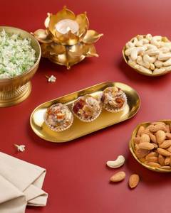 Special Besan Ladoo