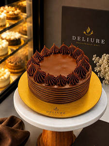 Intense Chocolate Truffle Cake - 600 Gms