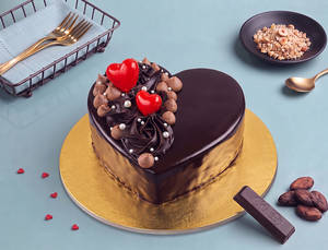 Chocolate Dutch Truffle Cake Heart Shape (~500 Gm)