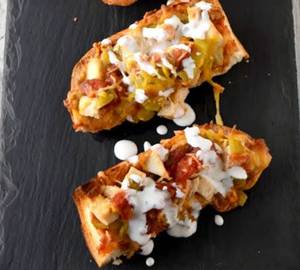 Chicken pizza sandwich