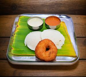 2 Idly / 1 Vada