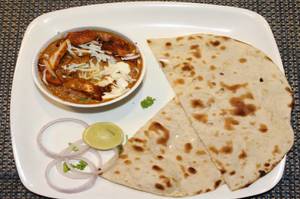 Half Butter Chicken + 3 Roti