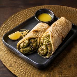Hariyali Soya Chaap Roll
