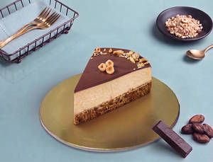 Nutella Hazelnut Baked Slice Cheesecake (~100gm)