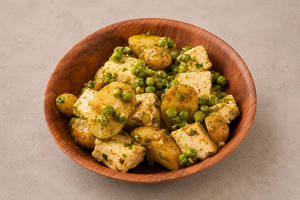Aloo Matar Paneer Chaat