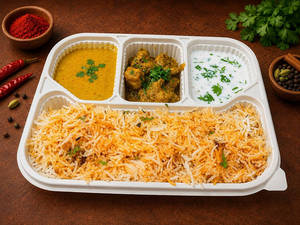 Box Hyderabadi Special Paneer Biryani