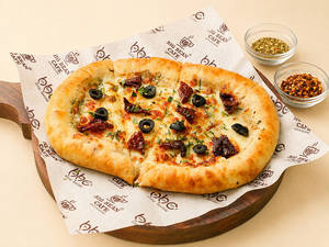 Tomato & Olive Flatbread