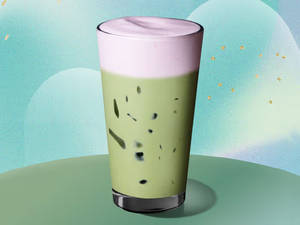 Iced Strawberry Matcha 