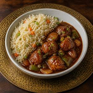 Gobhi Manchurian Gravy With Fried Rice Bowl