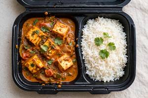 Paneer masala with rice