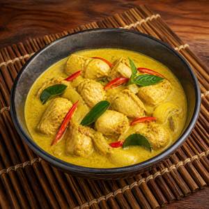 Thai Style Chicken Yellow Curry