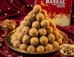 Goond Atta Ladoo