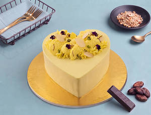 Rasmalai Bento Heart Shape Cake (~250gm)