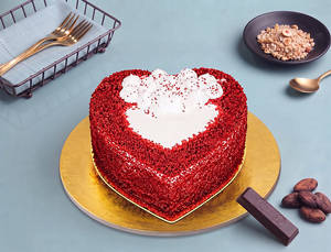 Red Velvet Bento Heart Shape Cake (~250gm)