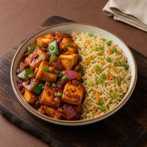 Garlic Chilli Paneer With Fried Rice/noodles