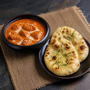 Butter Chicken + Butter Garlic Naan