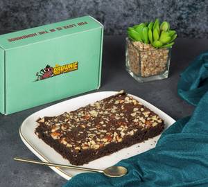Mini Nutty Brownie Box