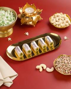 Kaju Pista Roll