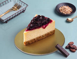 Blueberry Baked Slice Cheesecake (~100gm)