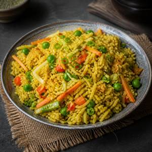 Veg Singapuri Fried Rice