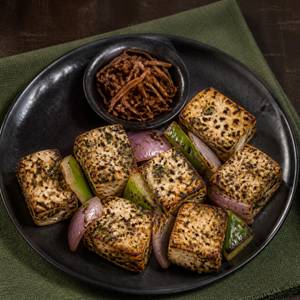 Kali Mirch Paneer Tikka