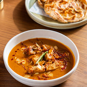 Badam Kathal Ki Nihari, Moti Roti