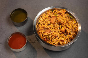 Burnt Garlic Chicken Noodles