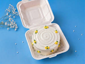 Pineapple Bento Cake