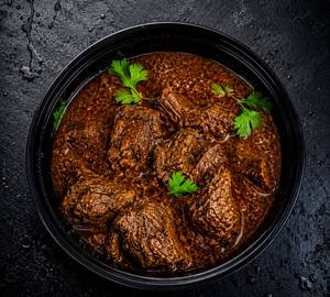 Spicy Beef In Gravy Cup - 250 ML