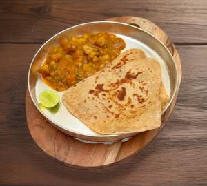 Chapati With Aloo Kurma