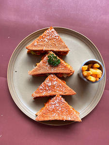 Chicken Makhni Sandwiches