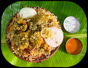 Andhra Chilly Chicken Dum Biryani