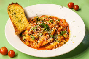 Arrabbiata Veg Pasta